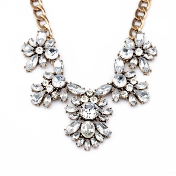 unbranded Jewelry - Crystal Statement Necklace